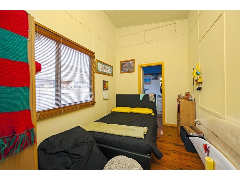 75 Dutton St, Coolangatta QLD 4225