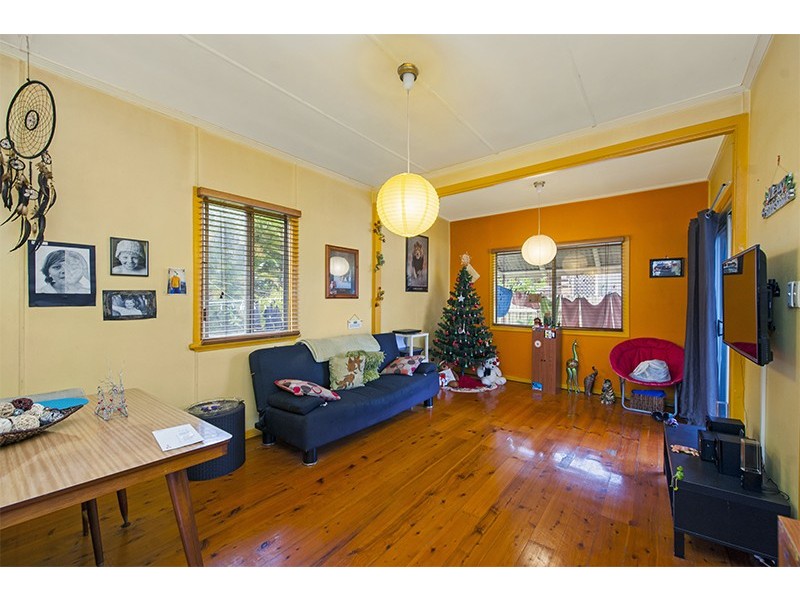 75 Dutton St, Coolangatta QLD 4225