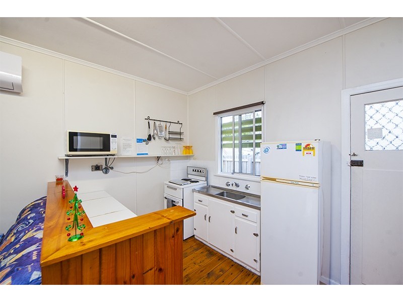 75 Dutton St, Coolangatta QLD 4225