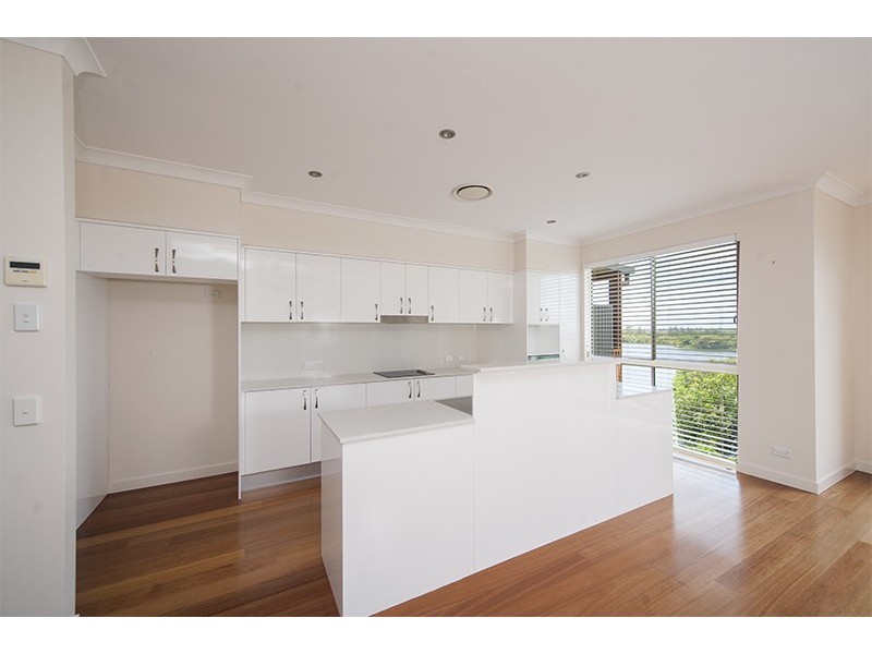 16/9 Fairway Dr, Banora Point NSW 2486