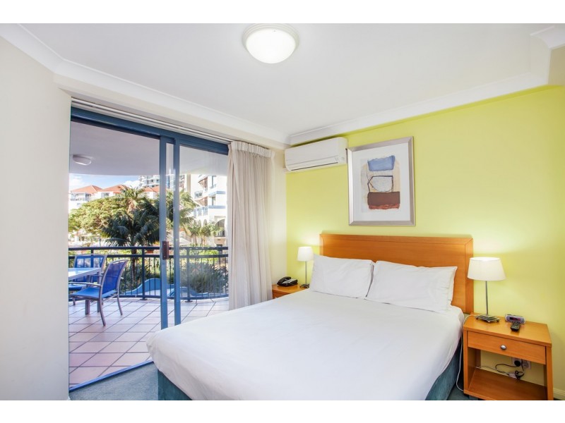 221-223/99 Griffith St, Coolangatta QLD 4225