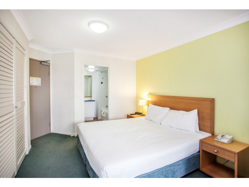 221-223/99 Griffith St, Coolangatta QLD 4225