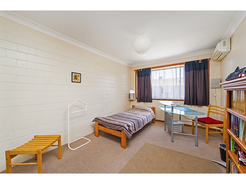 4/4 Honeysuckle St, Tweed Heads West NSW 2485