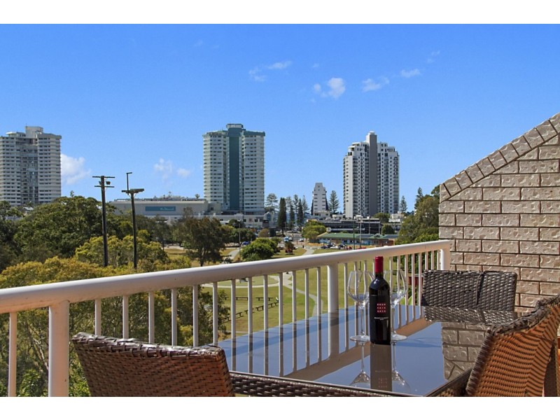 19/29 Dixon Street, Coolangatta QLD 4225