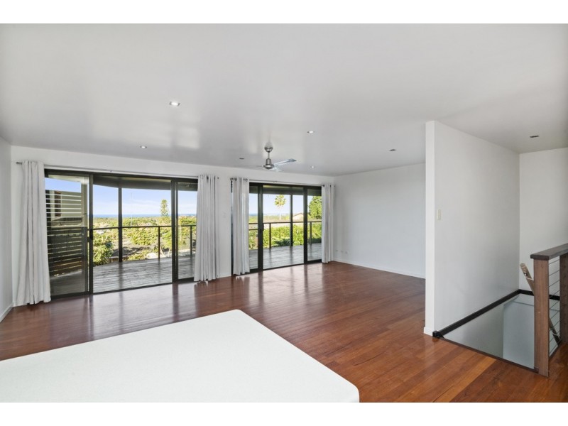 28 Pacific Drive, Banora Point NSW 2486