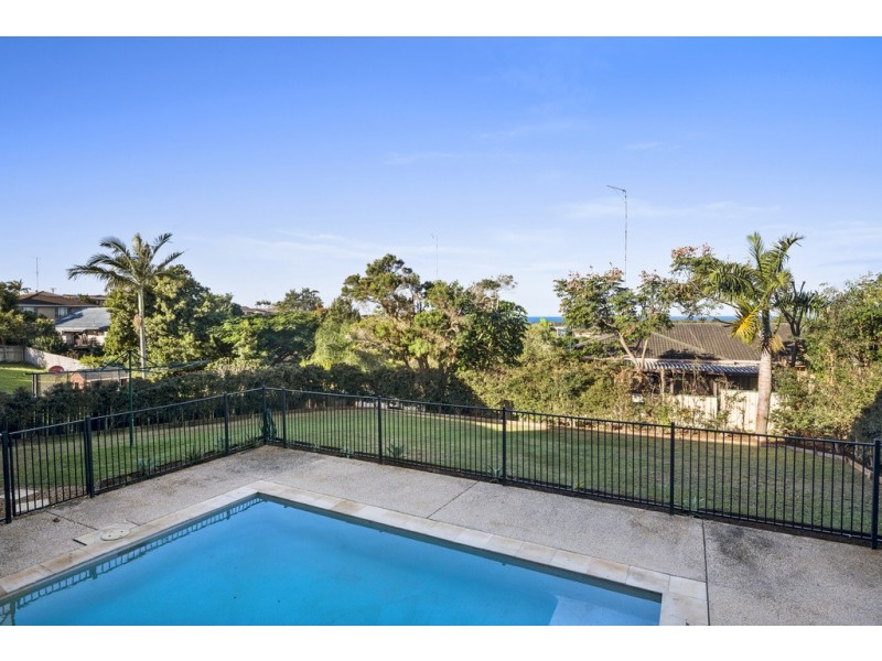 28 Pacific Drive, Banora Point NSW 2486