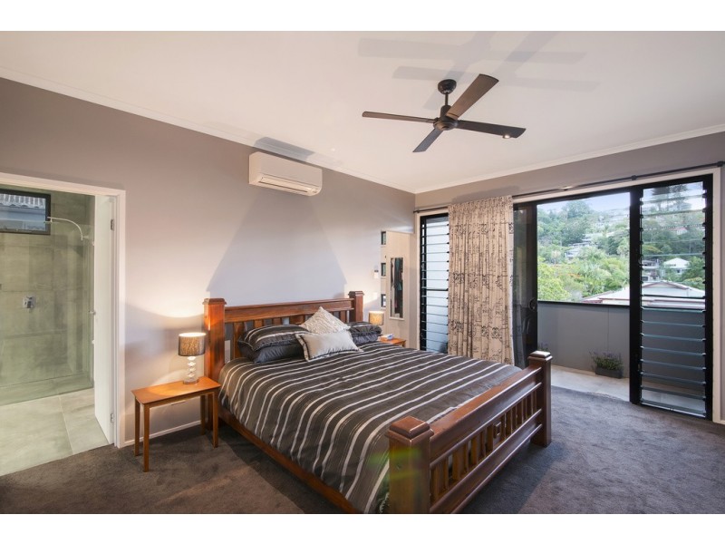 88 Dutton Street, Coolangatta QLD 4225