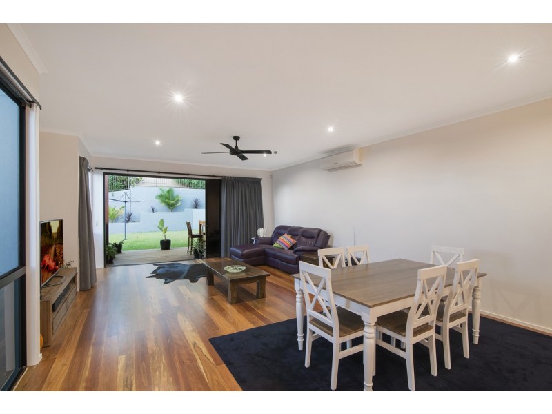 88 Dutton Street, Coolangatta QLD 4225