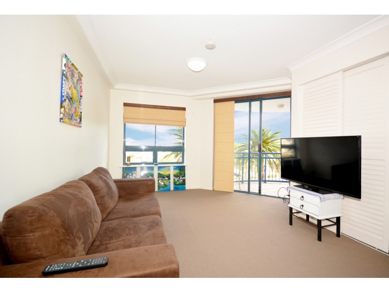 224/99 Griffith Street, Coolangatta QLD 4225