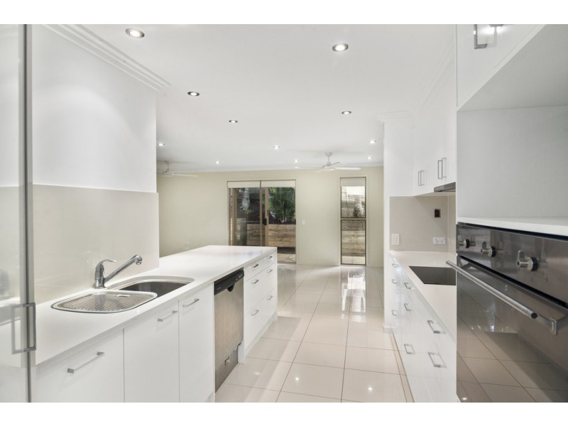 35 Firewheel Way, Banora Point NSW 2486