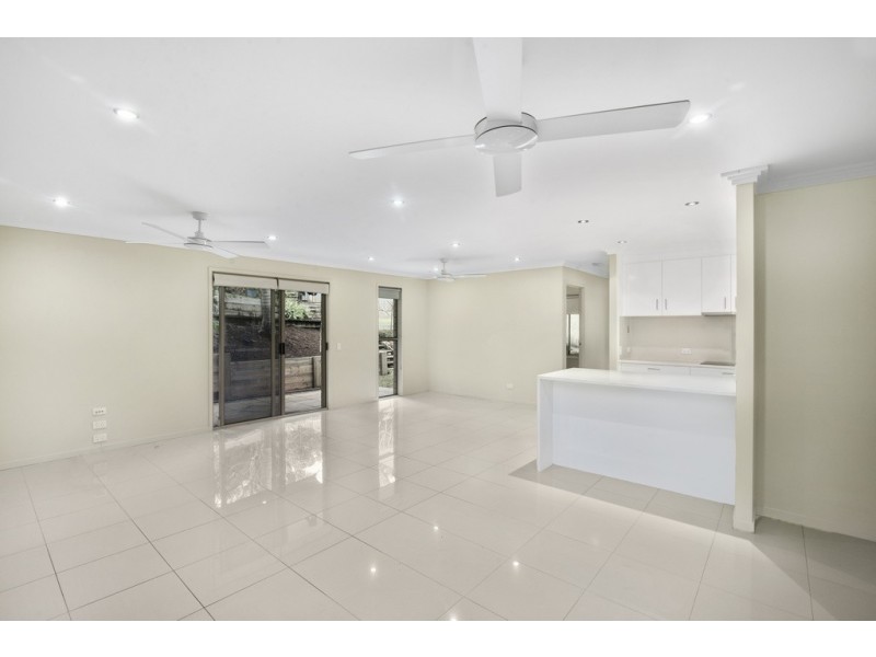 35 Firewheel Way, Banora Point NSW 2486