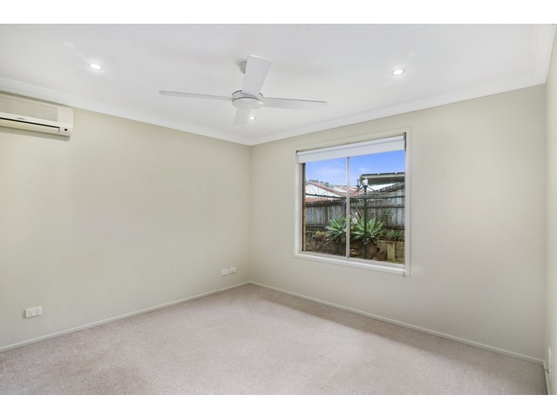 35 Firewheel Way, Banora Point NSW 2486