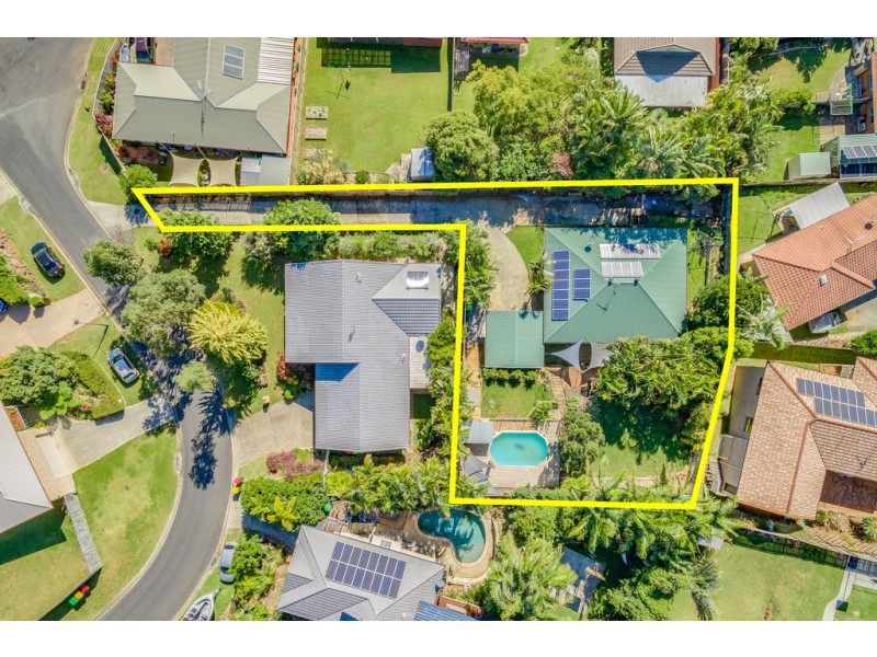 35 Firewheel Way, Banora Point NSW 2486