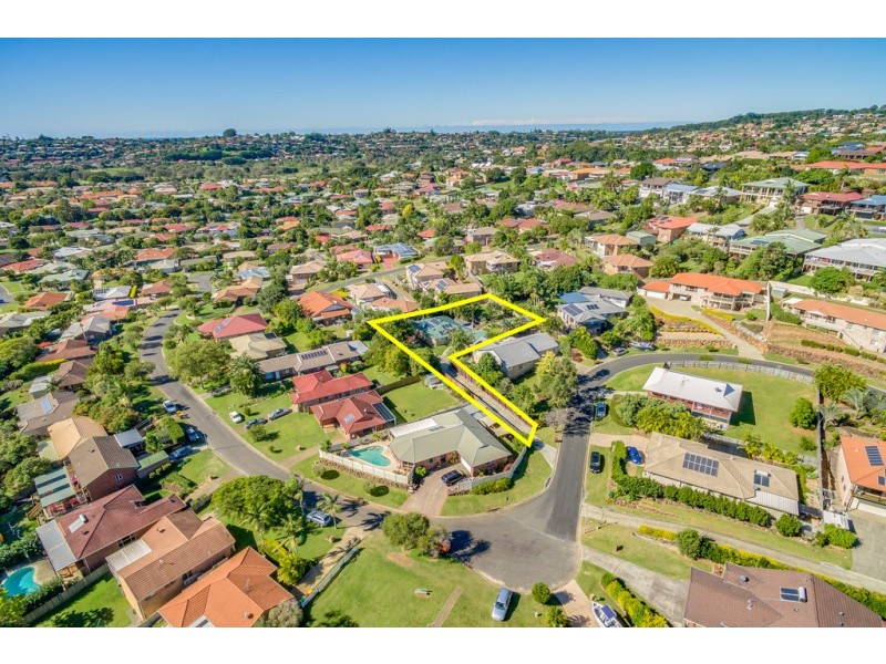 35 Firewheel Way, Banora Point NSW 2486