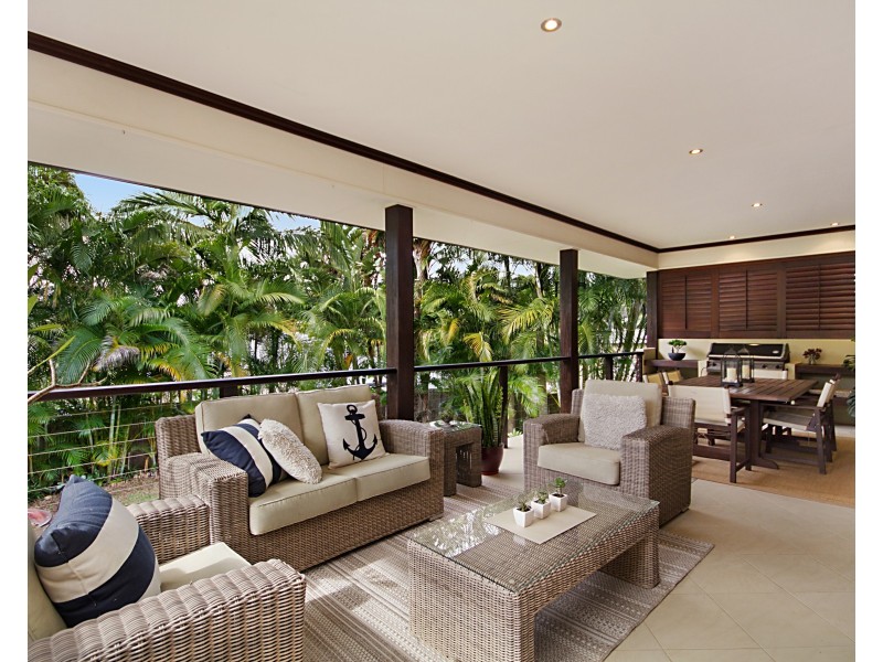 26 Buncrana Terrace, Banora Point NSW 2486
