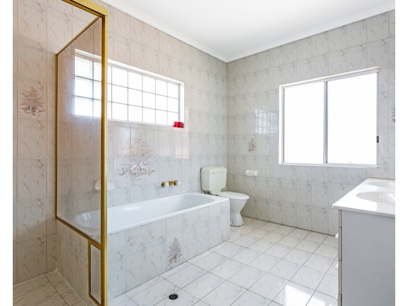 50 Plover Place, Tweed Heads West NSW 2485