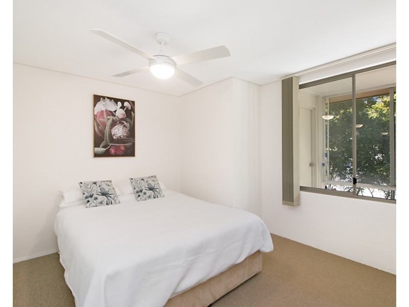 9/8 Musgrave Street, Coolangatta QLD 4225