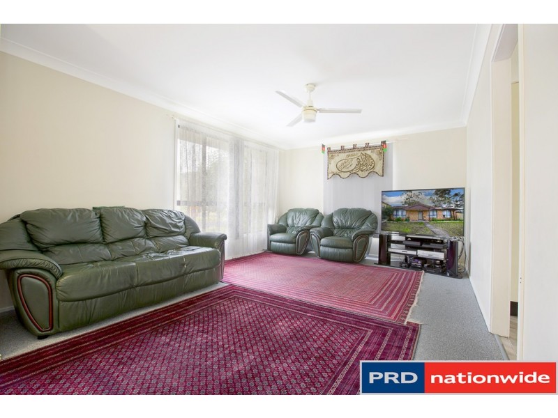 9 Banjo Crescent, Emu Plains NSW 2750