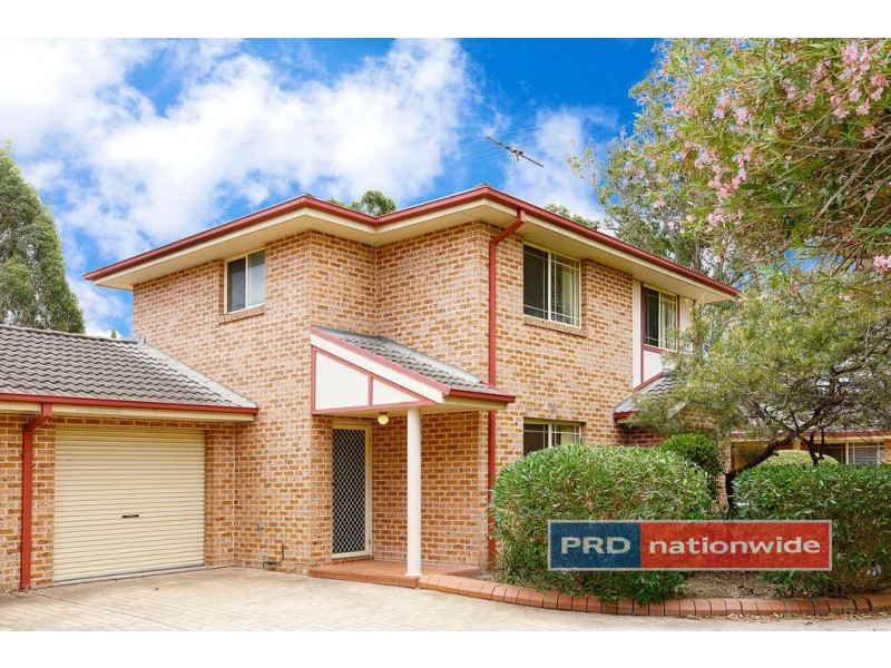 2/42 Bringelly Road, Kingswood NSW 2747