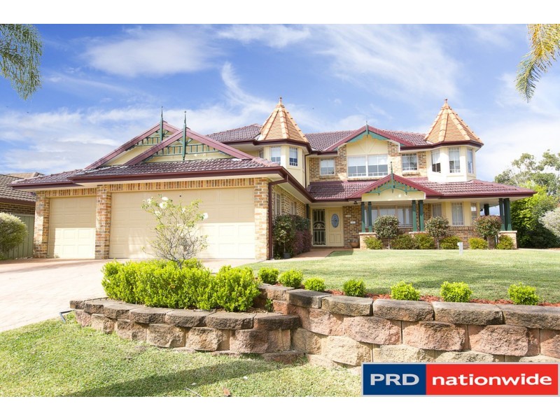 11 Giles Close, Glenmore Park NSW 2745