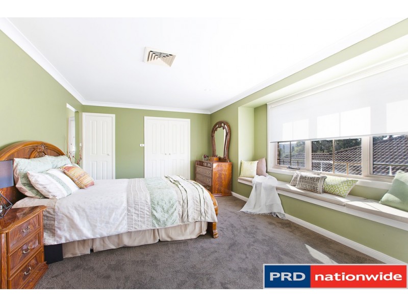 11 Giles Close, Glenmore Park NSW 2745