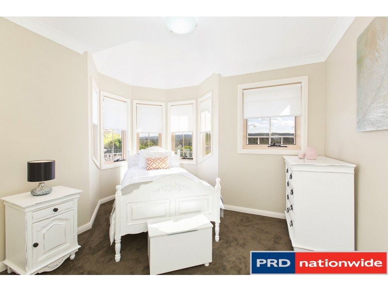 11 Giles Close, Glenmore Park NSW 2745