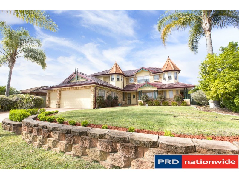 11 Giles Close, Glenmore Park NSW 2745