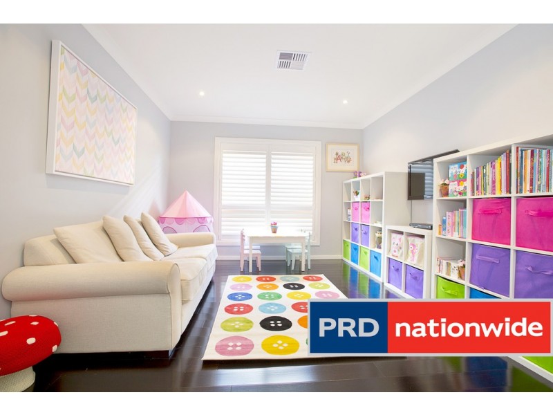 48 Bluestone Drive, Glenmore Park NSW 2745