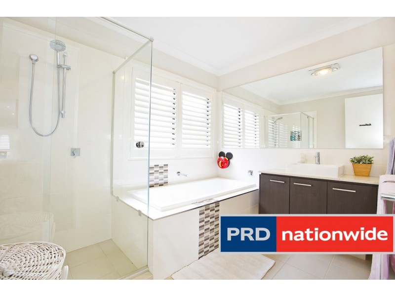 48 Bluestone Drive, Glenmore Park NSW 2745