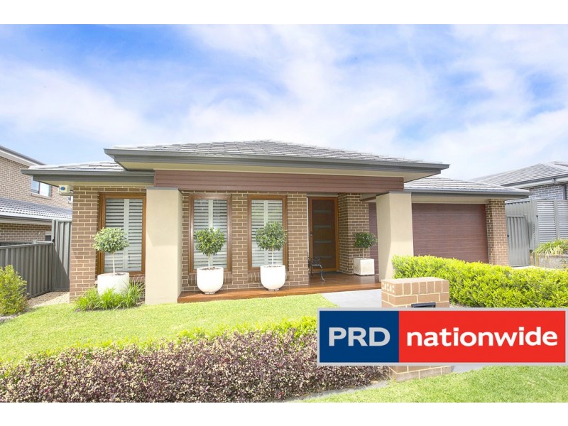 48 Bluestone Drive, Glenmore Park NSW 2745