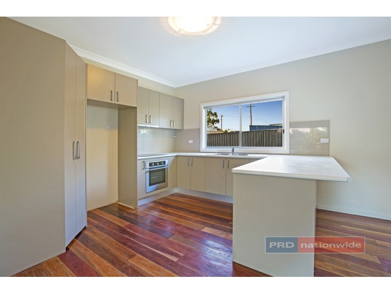 23 Balmoral Drive, Cambridge Park NSW 2747