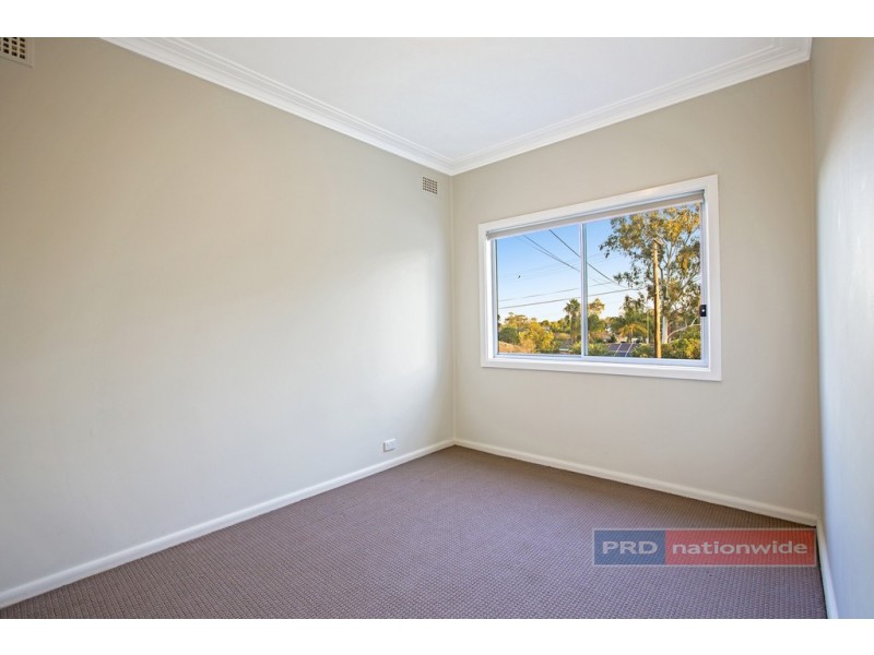 23 Balmoral Drive, Cambridge Park NSW 2747