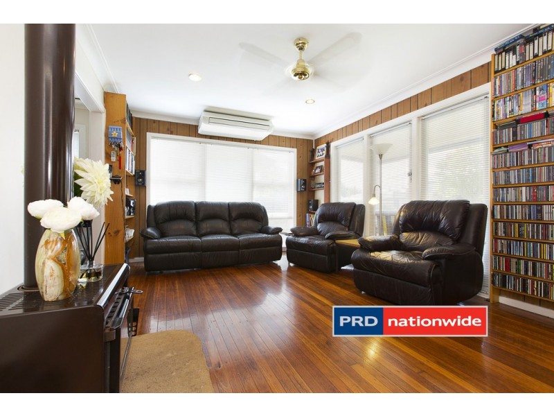 71 Ladbury Ave, Penrith NSW 2750