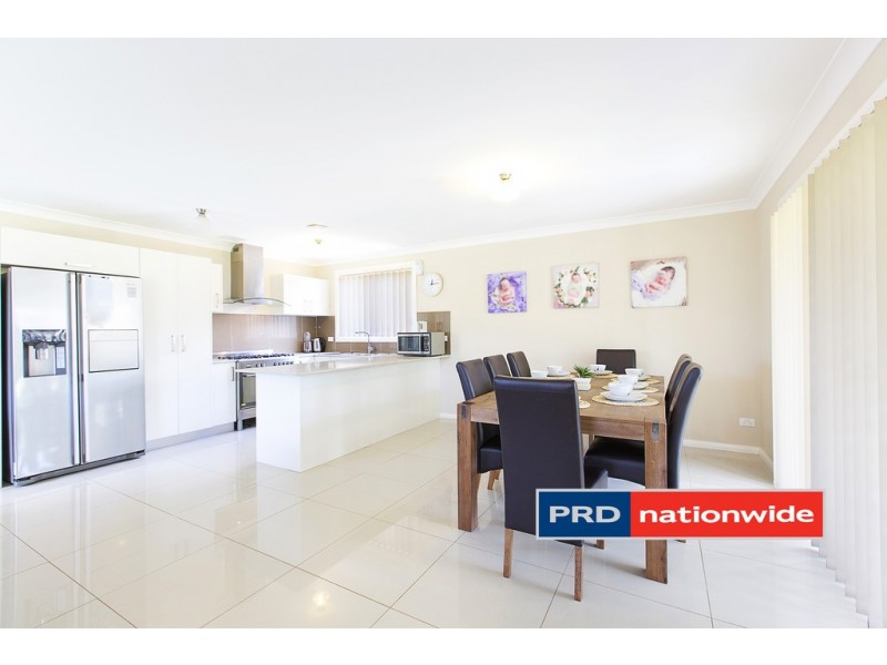24 Bradley Street, Ropes Crossing NSW 2760