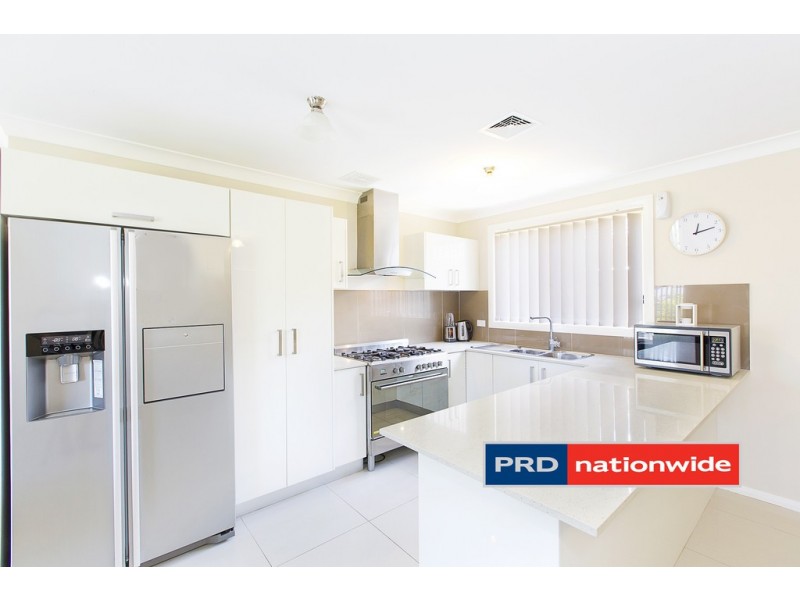 24 Bradley Street, Ropes Crossing NSW 2760