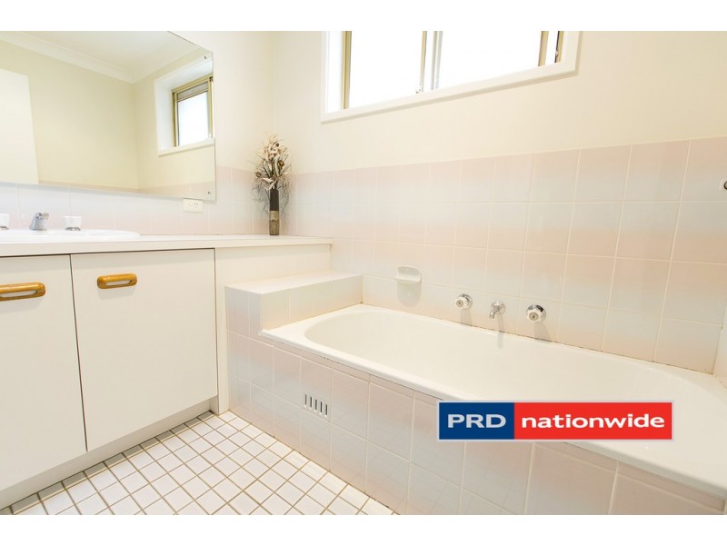 11 Soling Crescent, Cranebrook NSW 2749