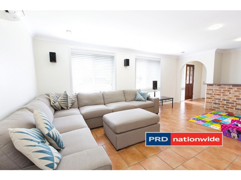 11 Soling Crescent, Cranebrook NSW 2749