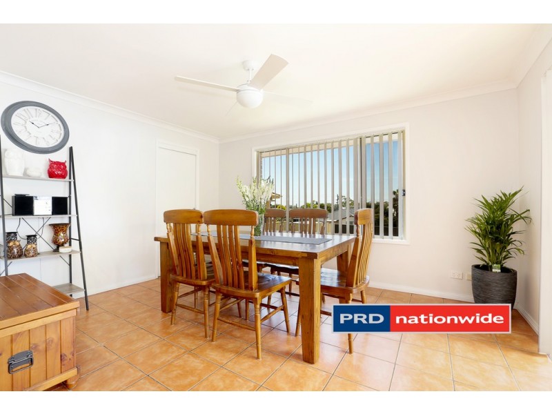 2/72 Pembroke Street, Cambridge Park NSW 2747
