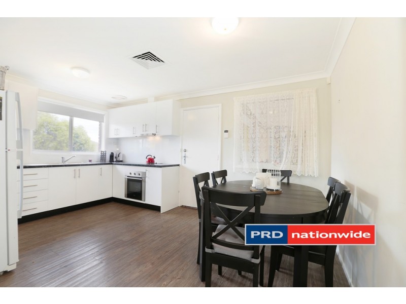 45 Oxford Street, Cambridge Park NSW 2747
