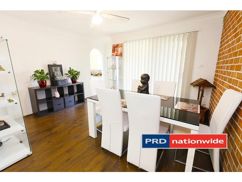 2/19 Tharkinna Close, Cranebrook NSW 2749