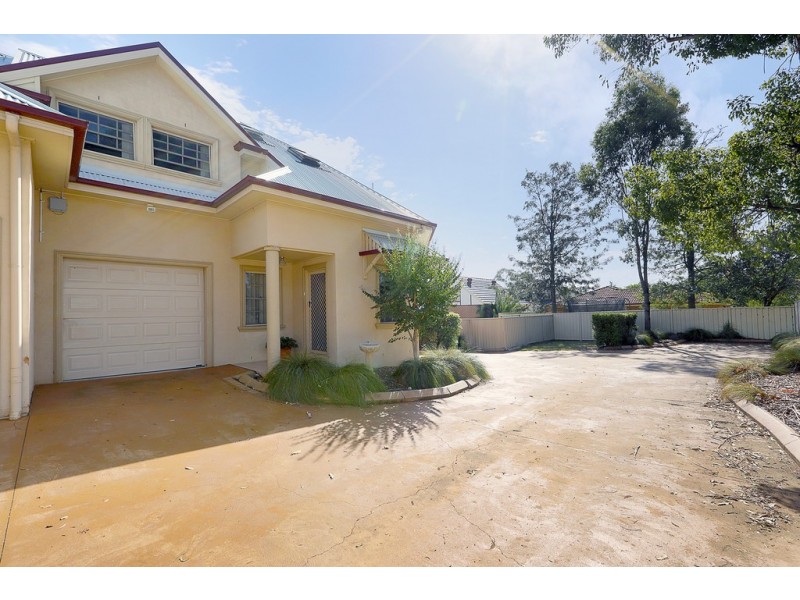 4/74 Cam Street, Cambridge Park NSW 2747