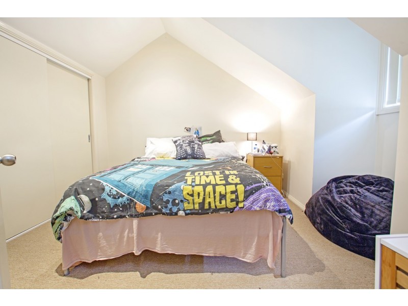 2/63 College Street, Cambridge Park NSW 2747