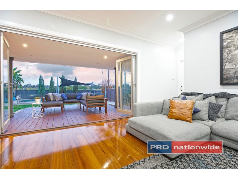 32 Ladbury Avenue, Penrith NSW 2750