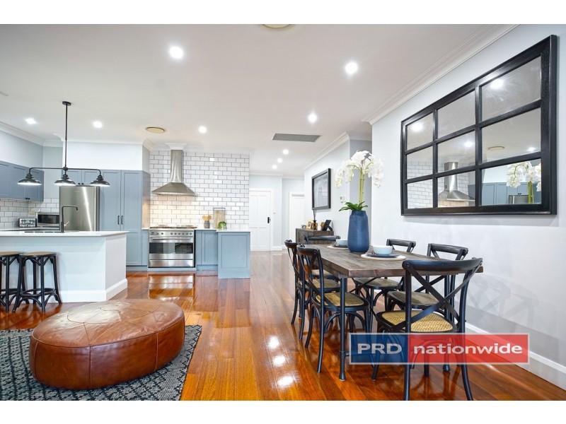 32 Ladbury Avenue, Penrith NSW 2750