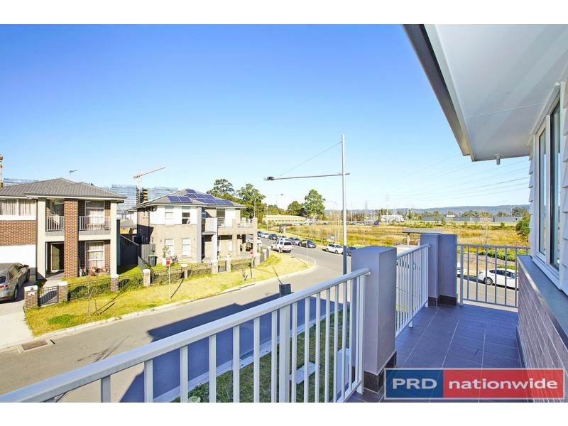 2 Empire Circuit, Penrith NSW 2750