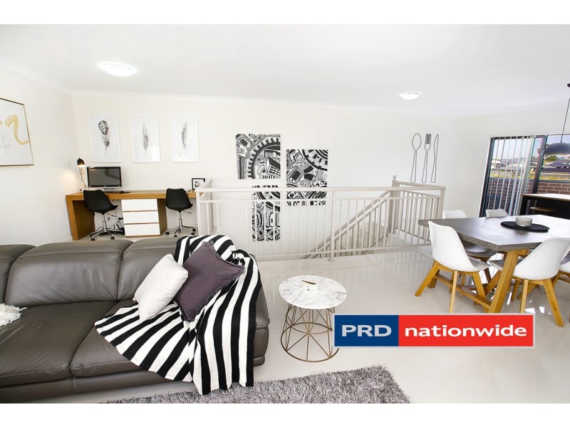 30/2 Glenmore Ridge Drive, Glenmore Park NSW 2745