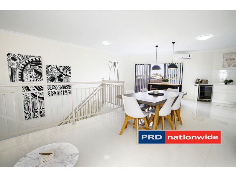 30/2 Glenmore Ridge Drive, Glenmore Park NSW 2745