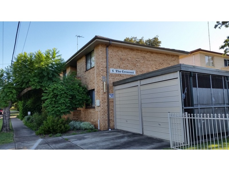 1/5 The Crescent, Penrith NSW 2750