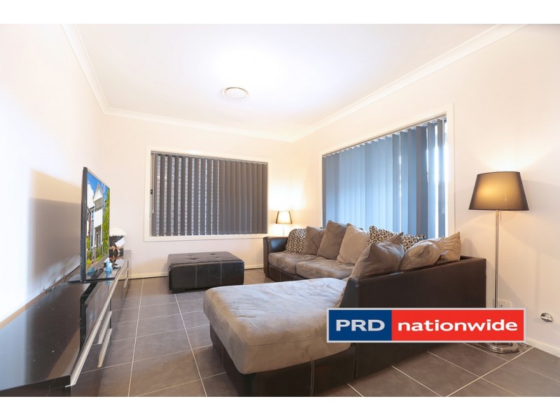 102 William Hart Crescent, Penrith NSW 2750