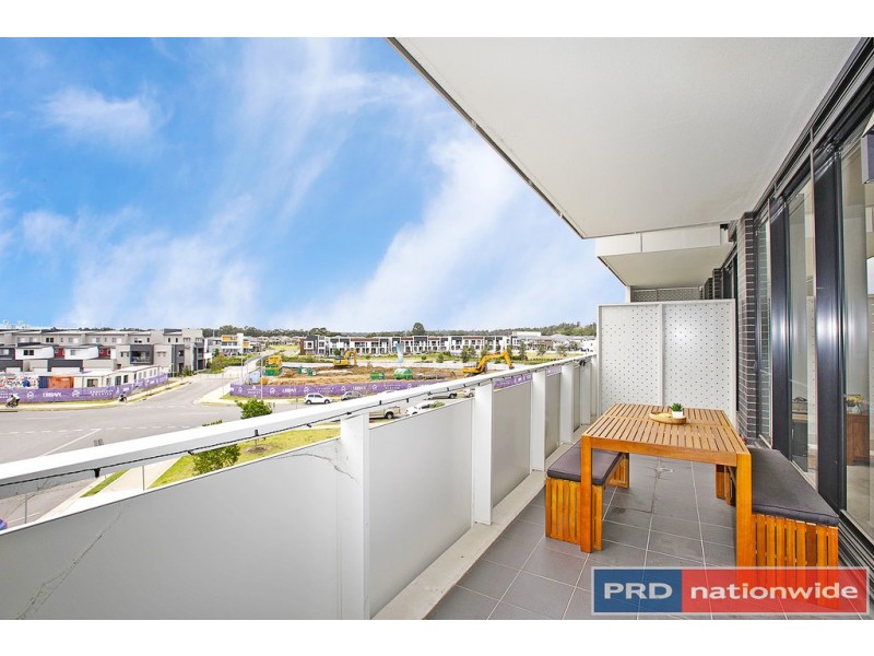 303/101A Lord Sheffield Circuit, Penrith NSW 2750